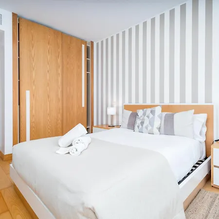 Beguest Premium Lisbon Suites-2